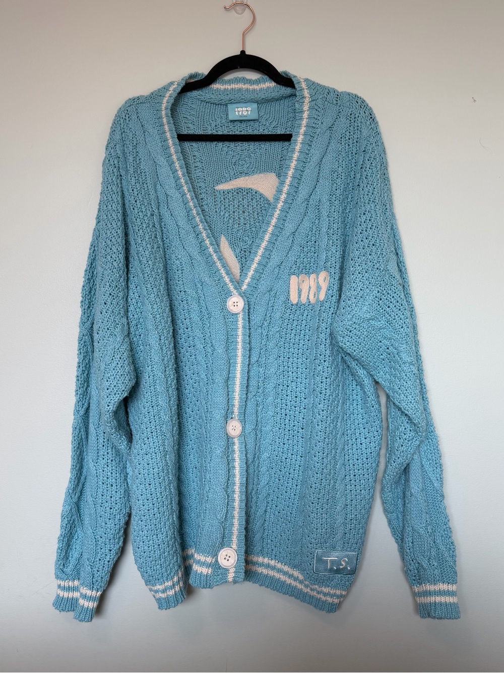 Taylor Swift Blue and White Cable-Knit Cardigan